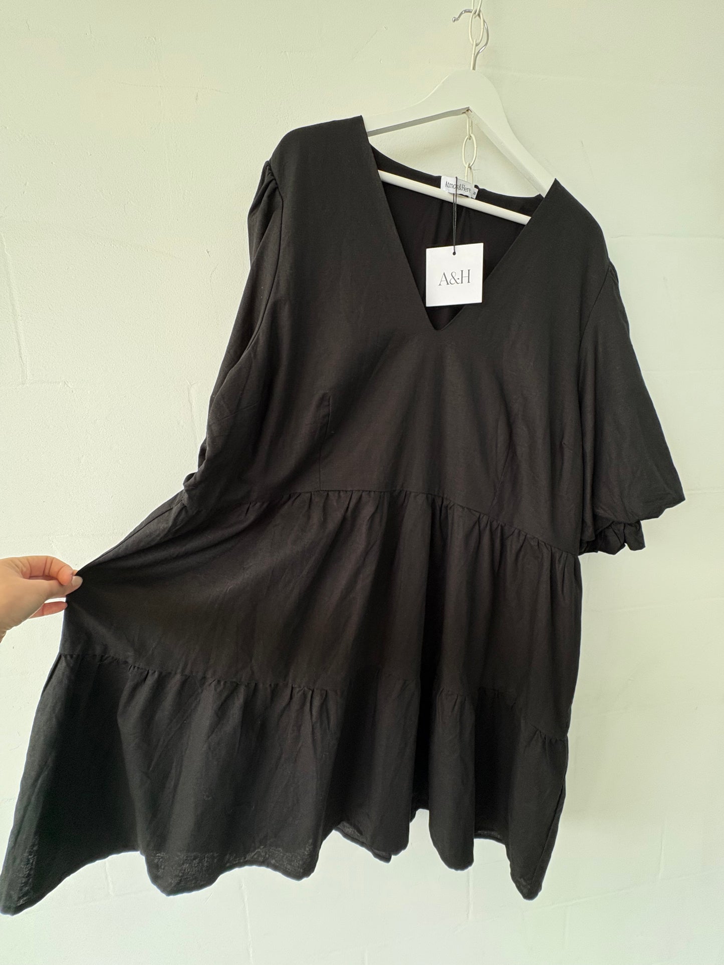 Dress Atmos & Here NEW