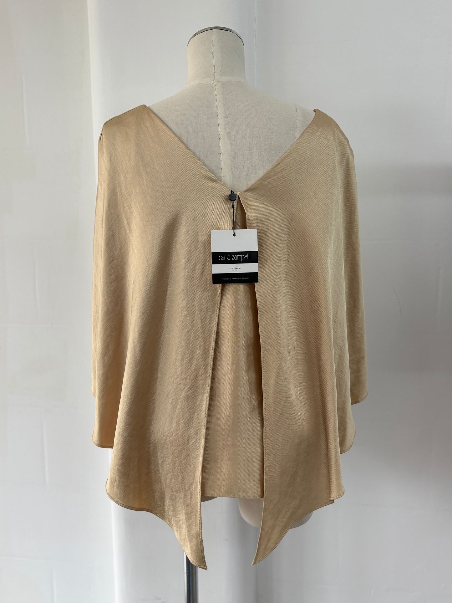 Top Carla Zampatti NEW