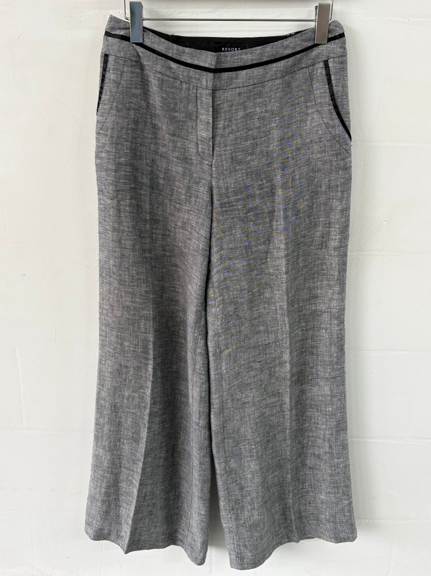Pants Resort