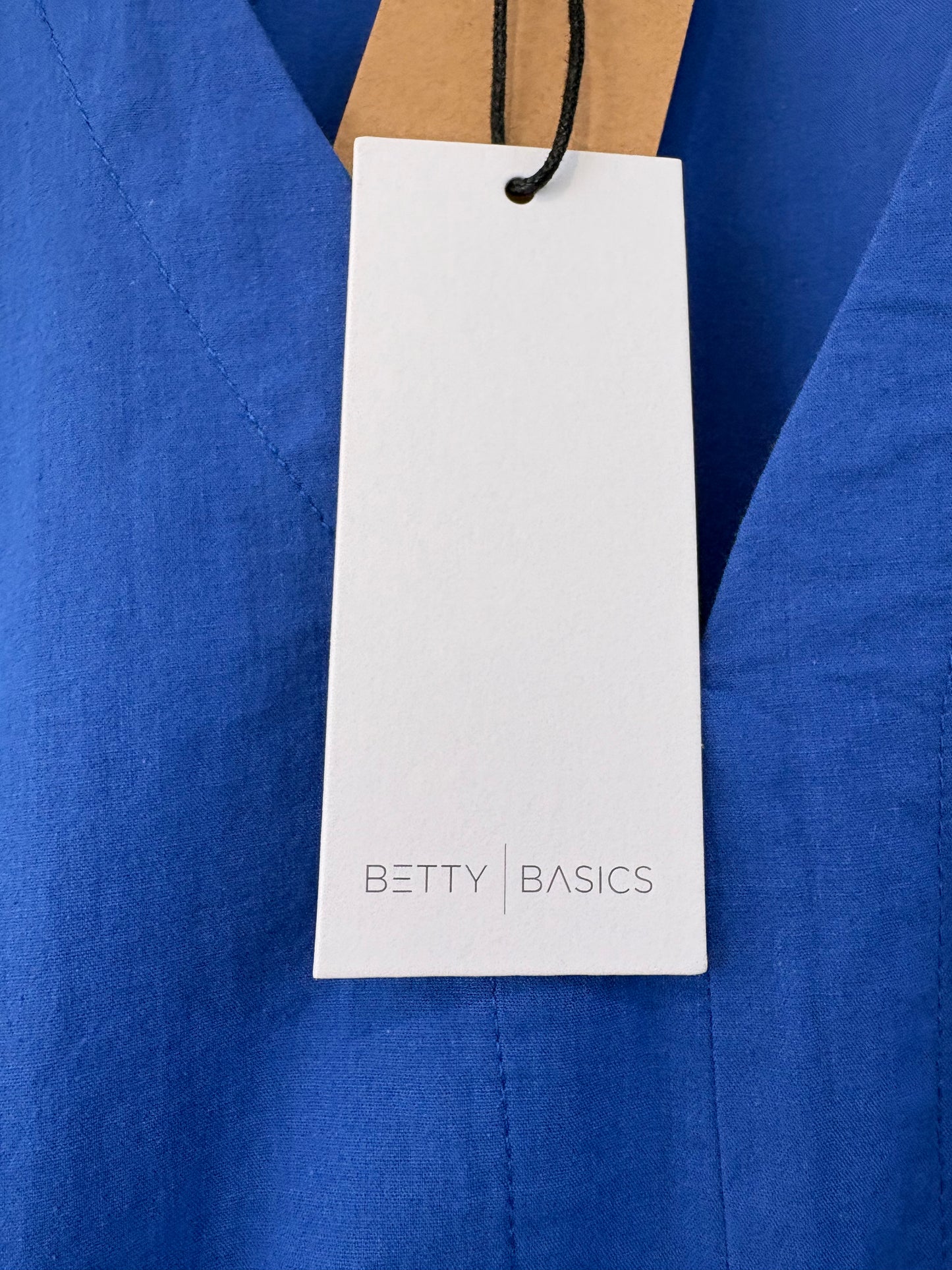 Dress Betty Basics NEW