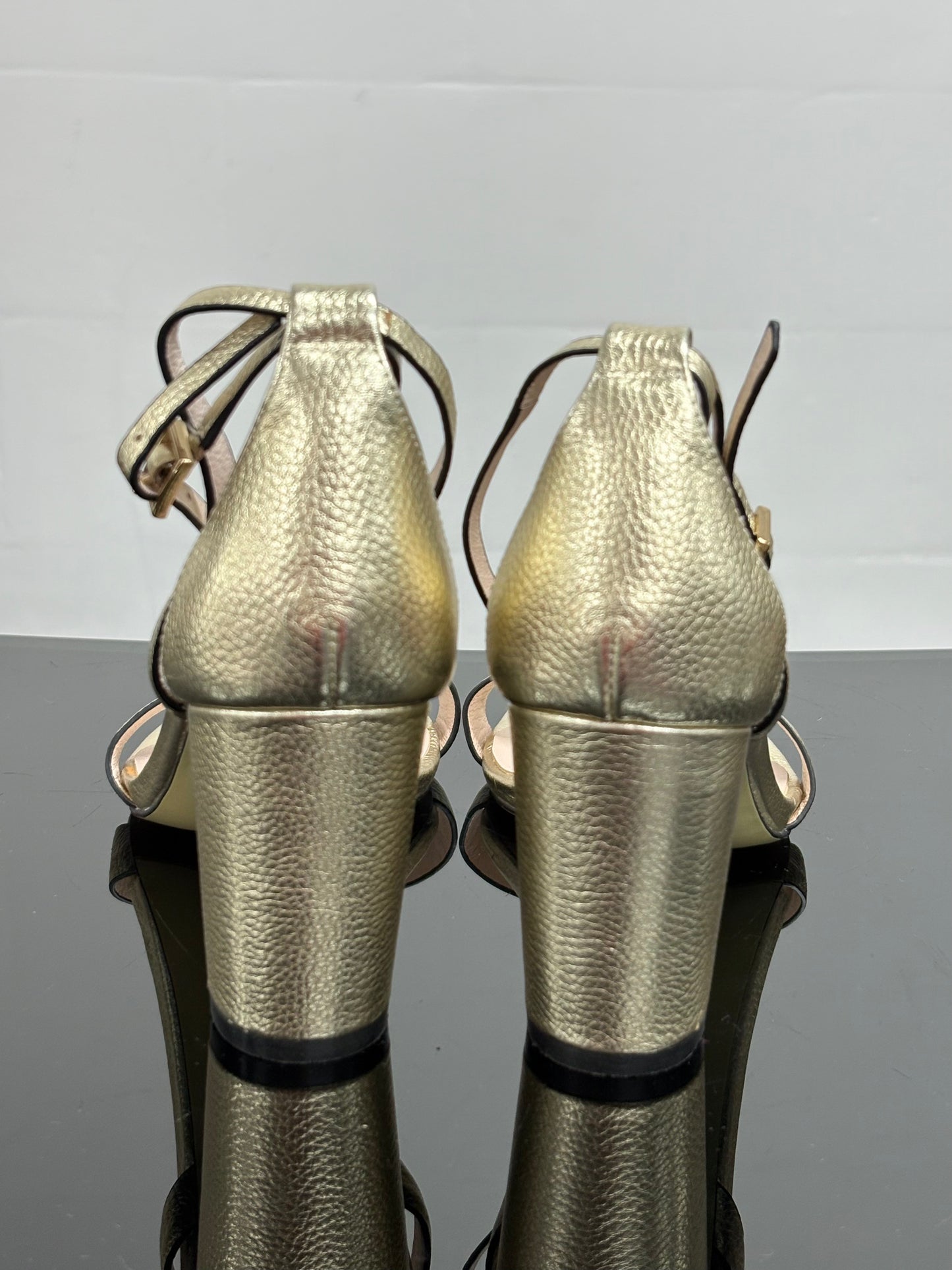 Heels Isabella Anselni