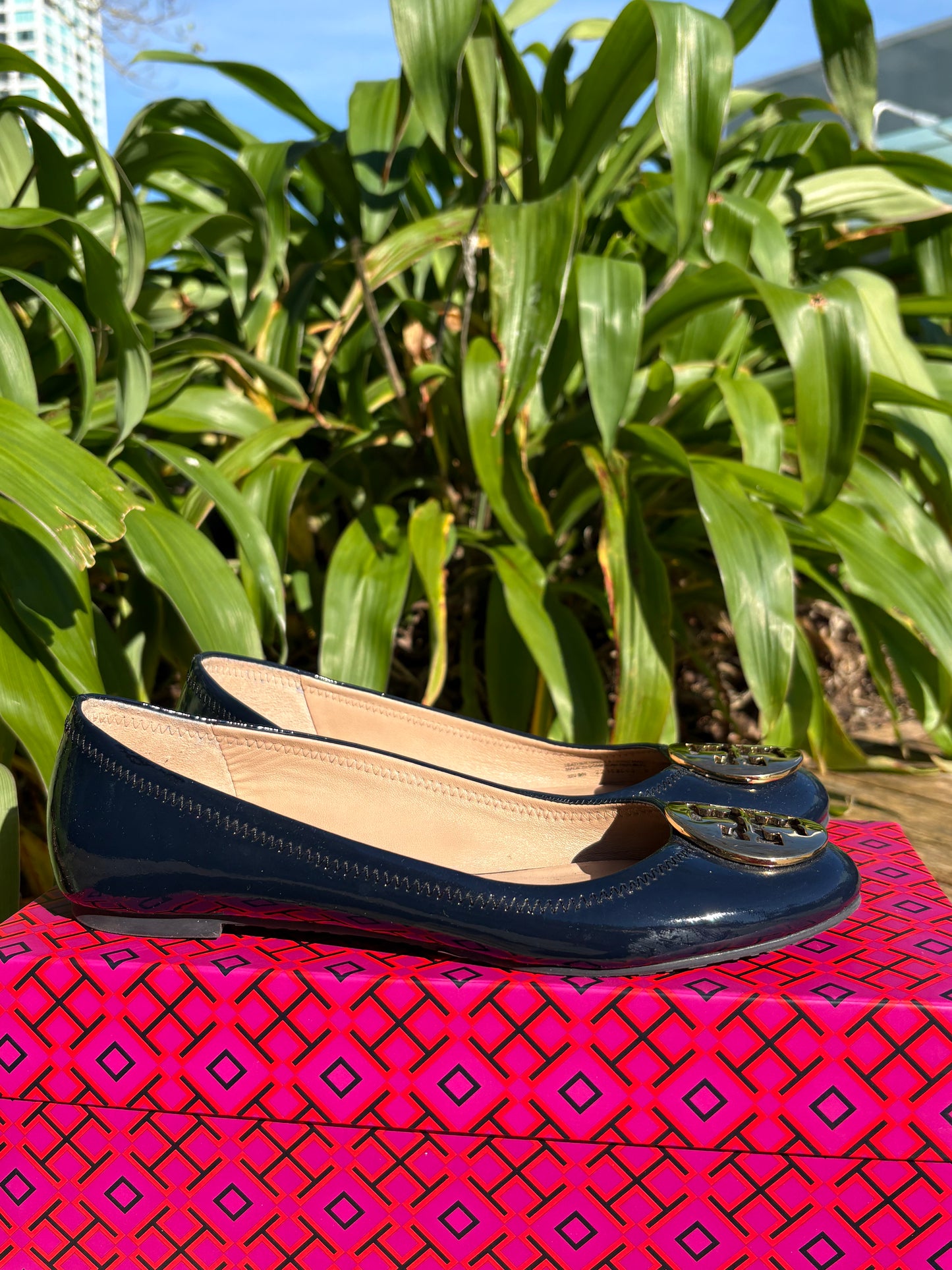 Flats Tory Burch