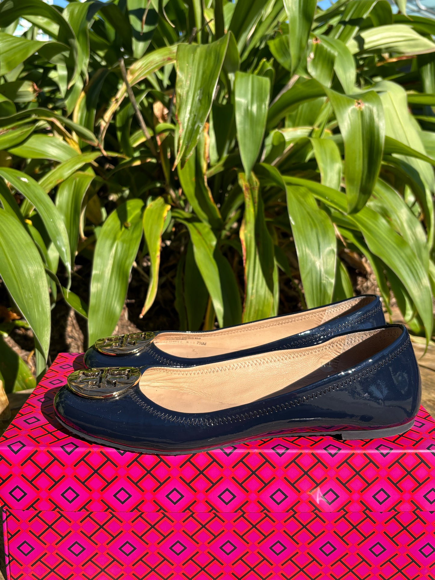 Flats Tory Burch