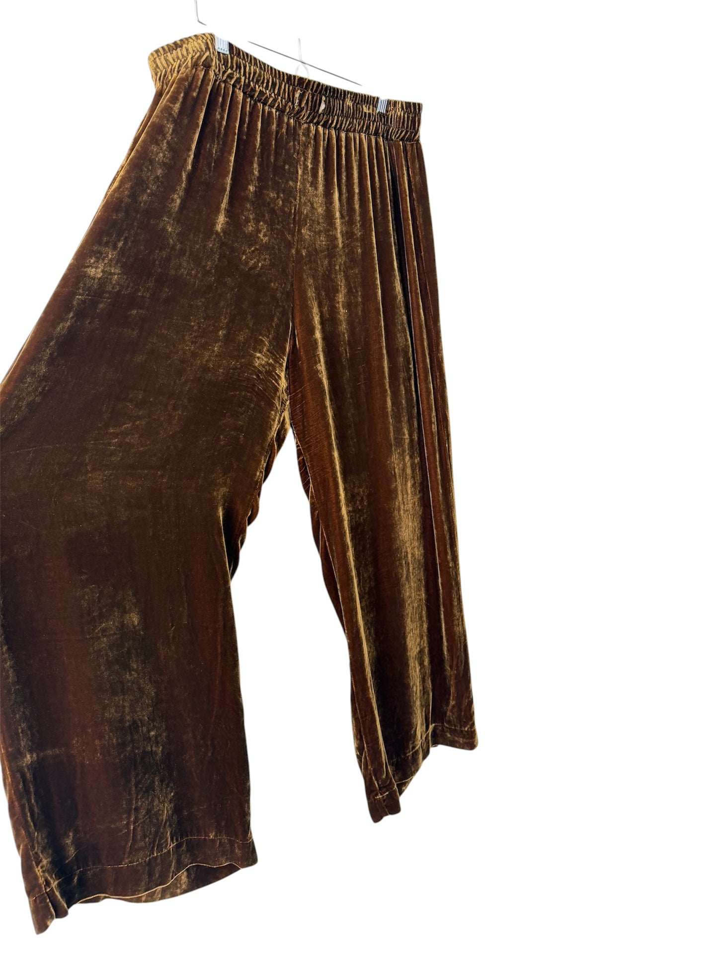 Briarwood Velvet Pants