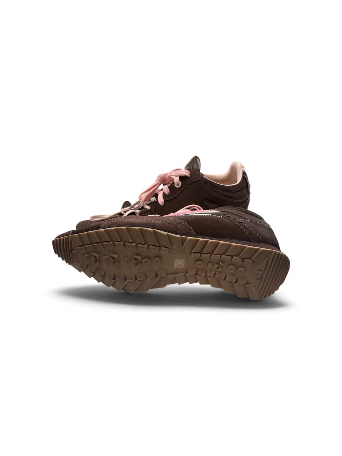 Sneakers Guguwu
