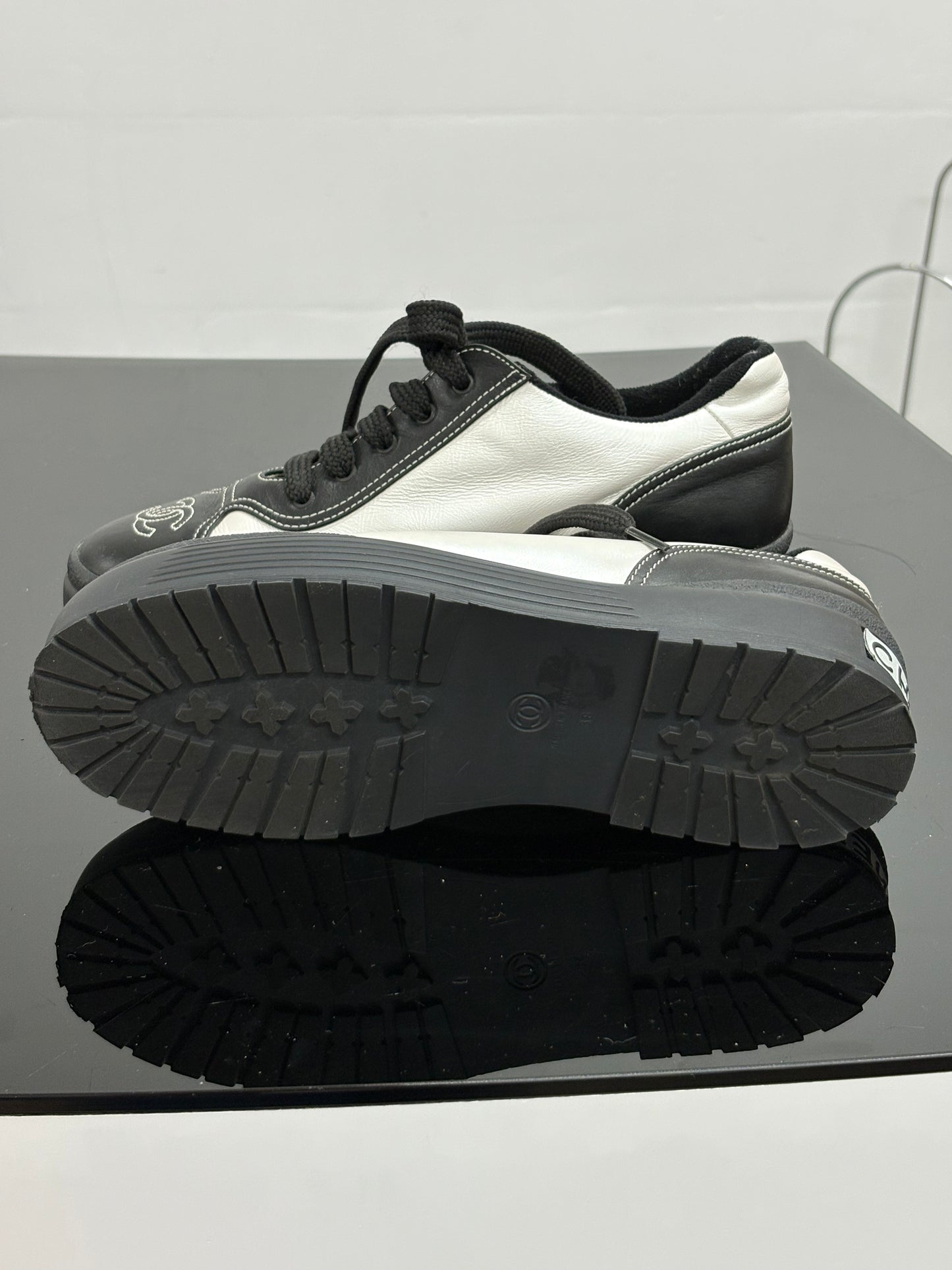 Sneakers Chanel