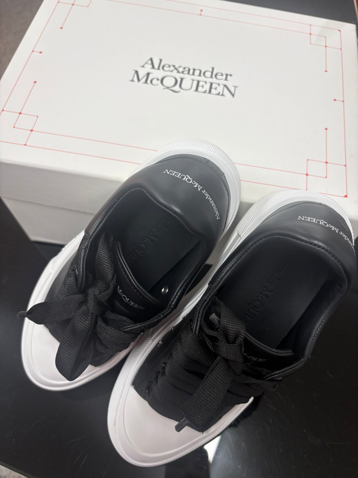 Alexander Mcqueen  Sneakers