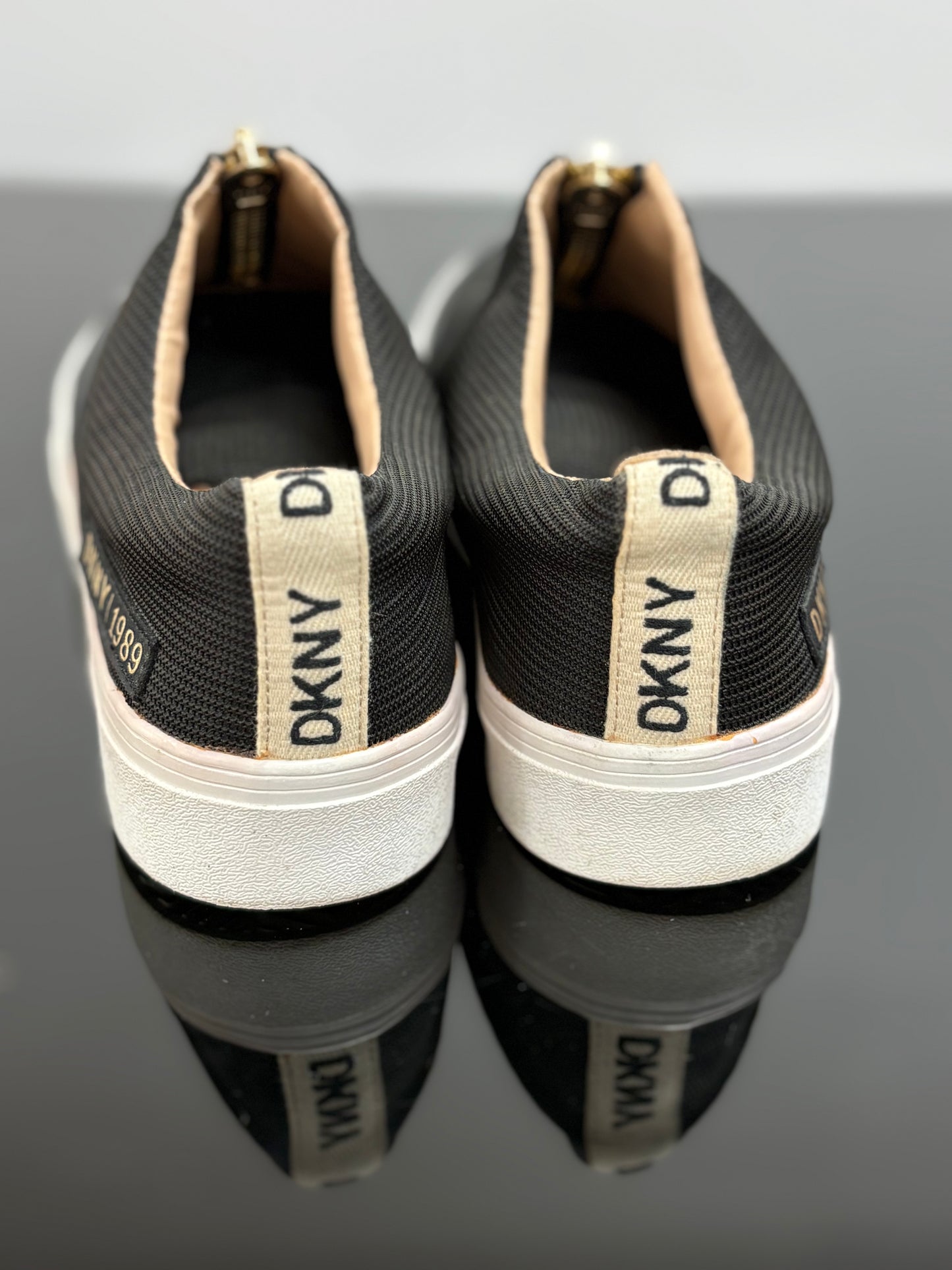 Sneakers DKNY