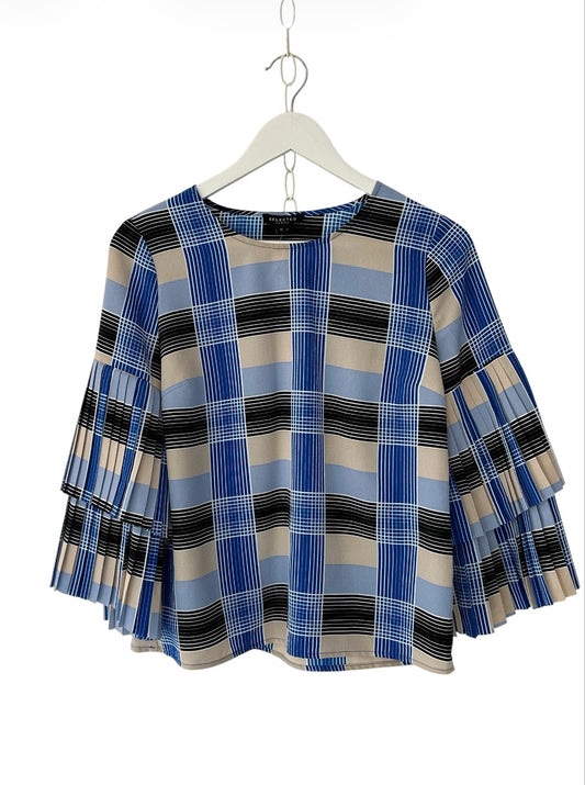 Selected Patterned Top