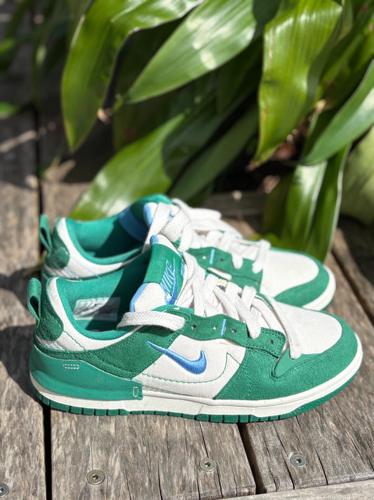 Sneakers Nike NEW