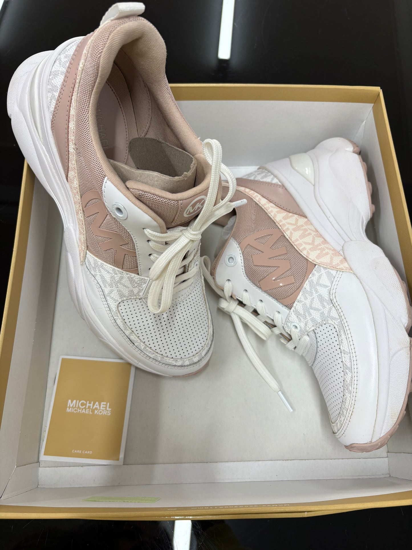 Michael Kors Sneakers