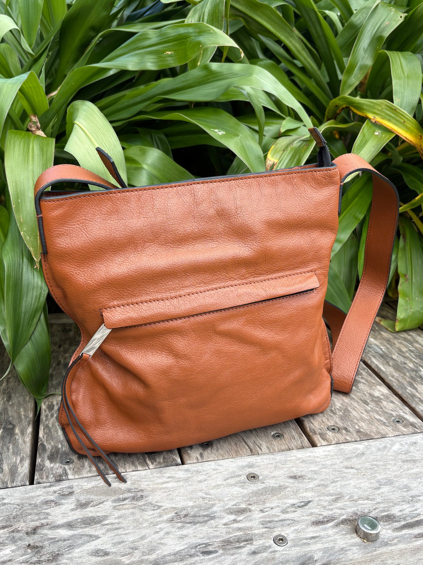 Cross Body Country Road NEW