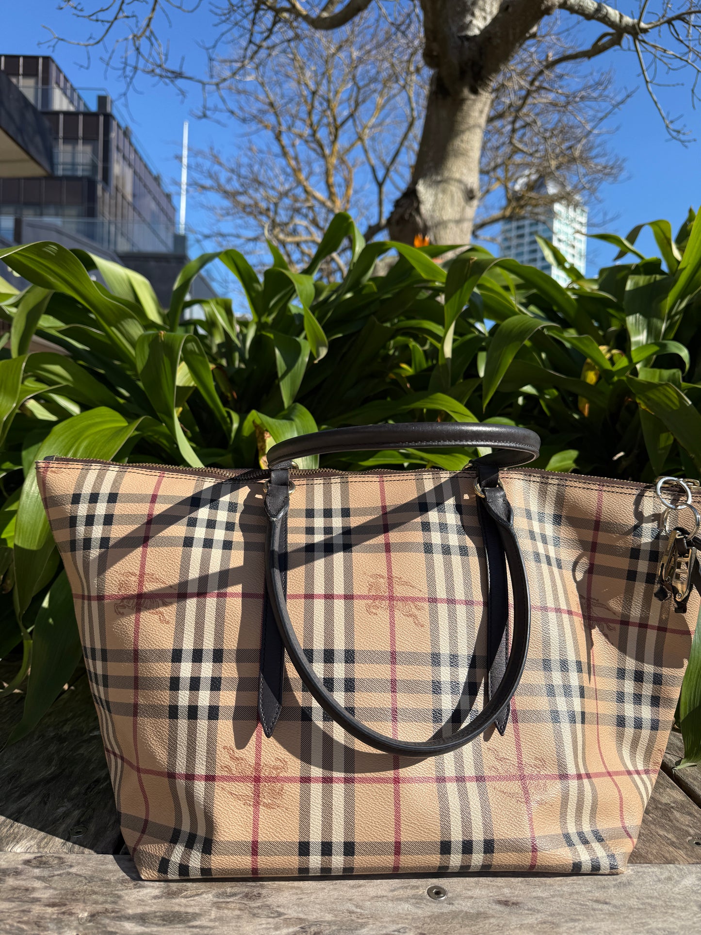 Burberry Tote