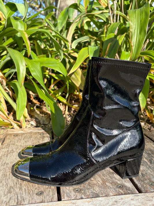 Boots Short Django