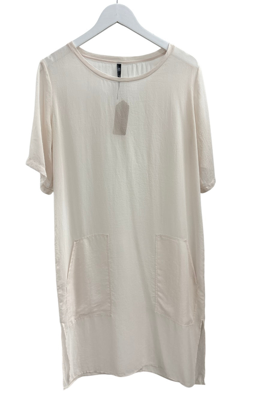 Dress Moochi