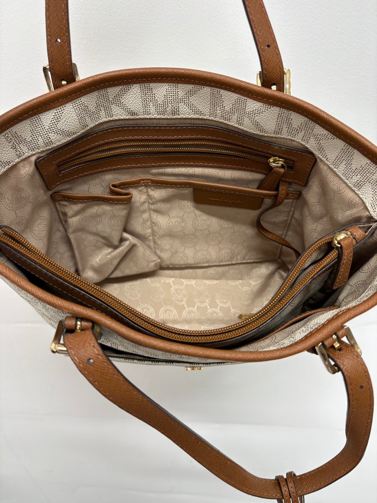 Michael Kors Shoulder Bag