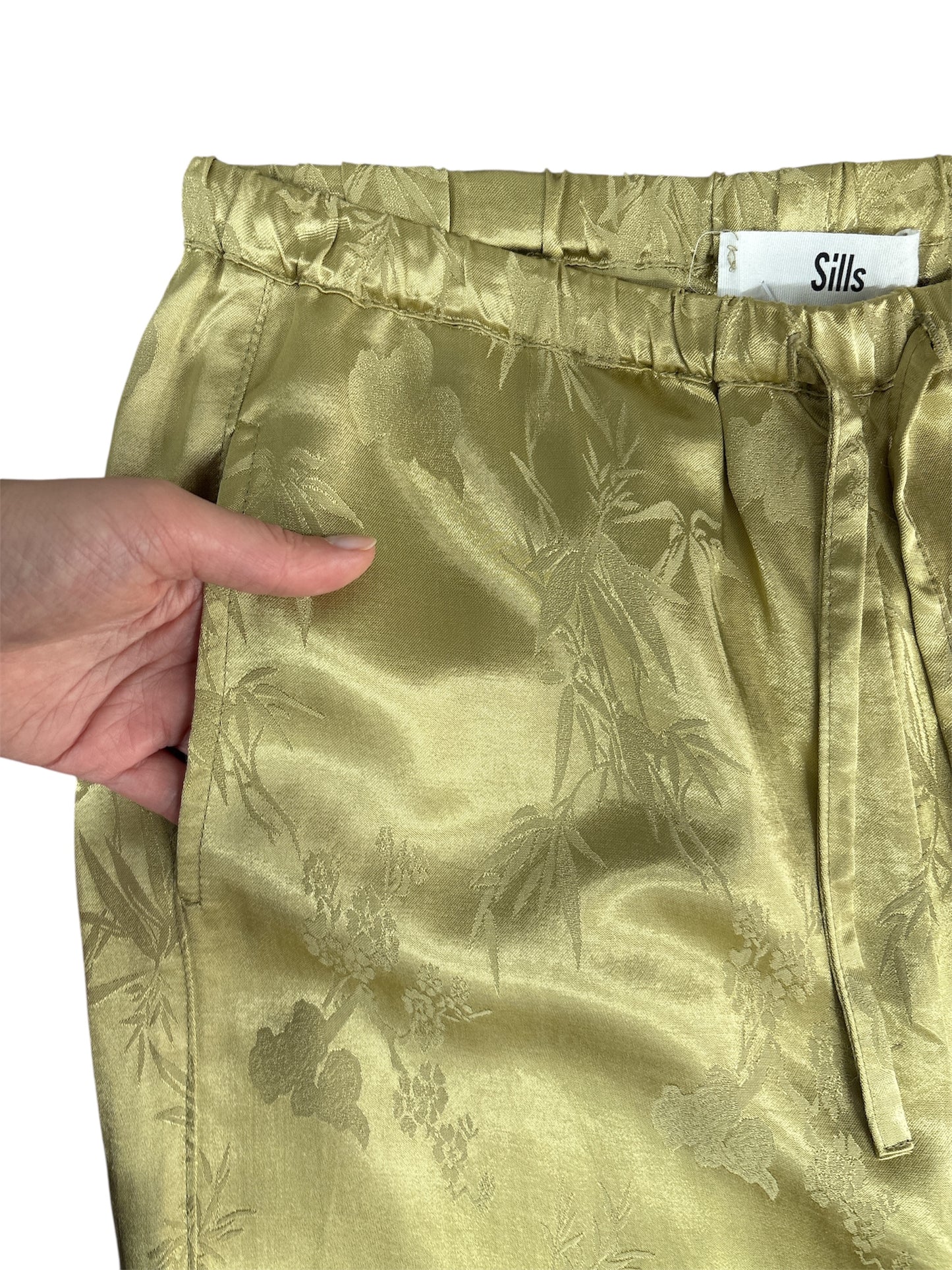 Pants Sills