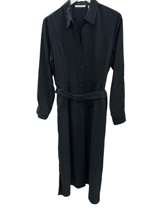 Dress Trenery