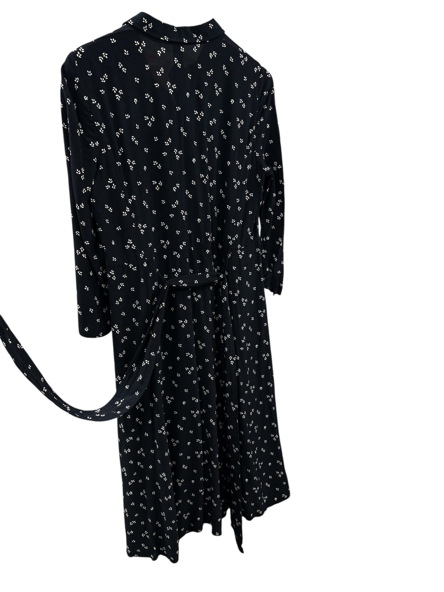 Dress Trenery