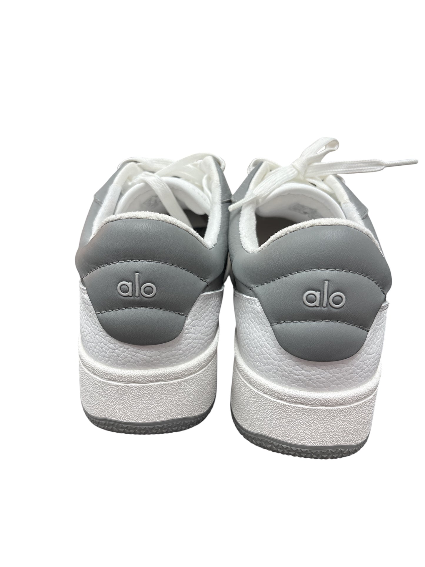 Alo Sneakers