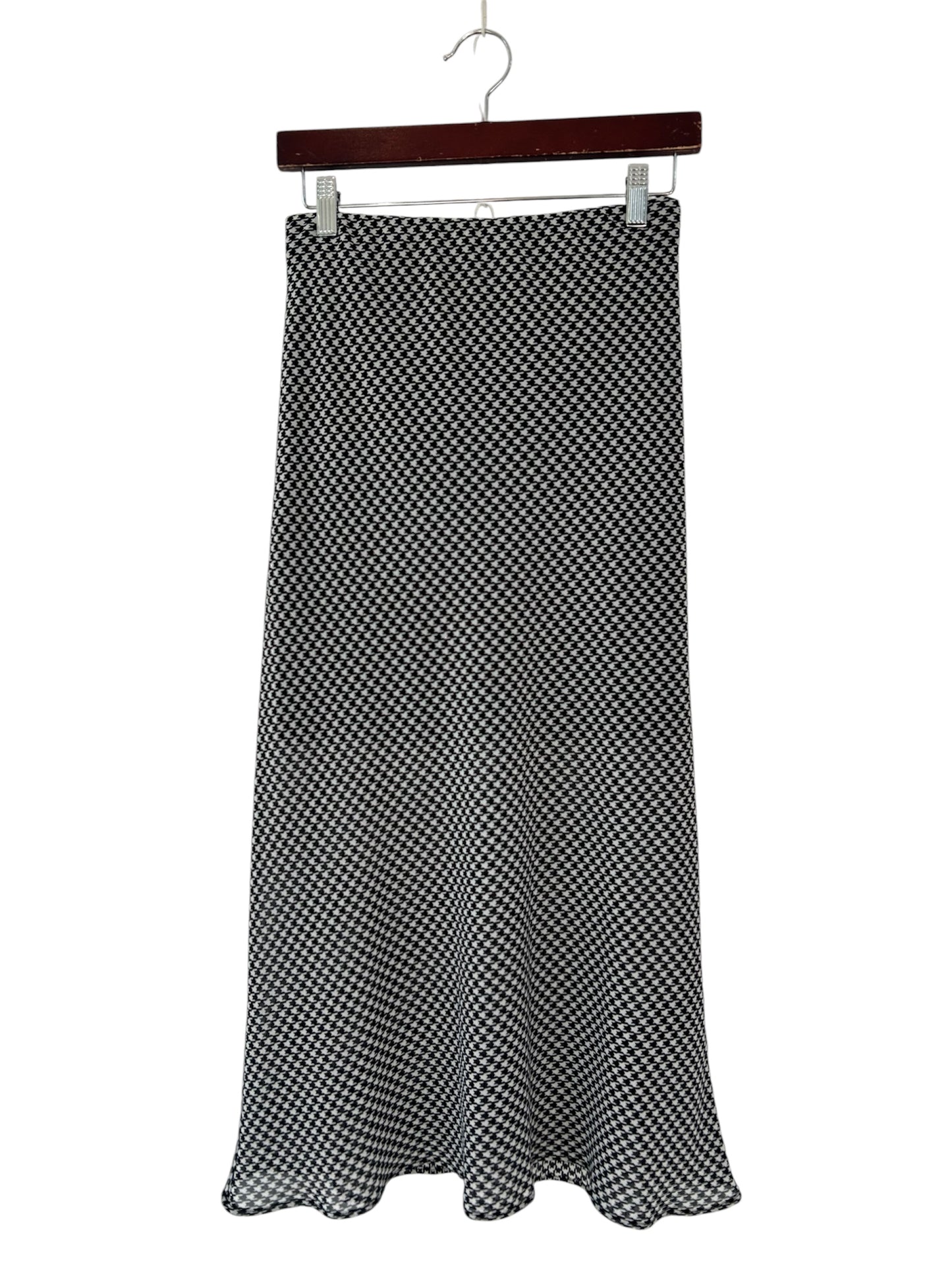 Moochi Houndstooth Print Skirt
