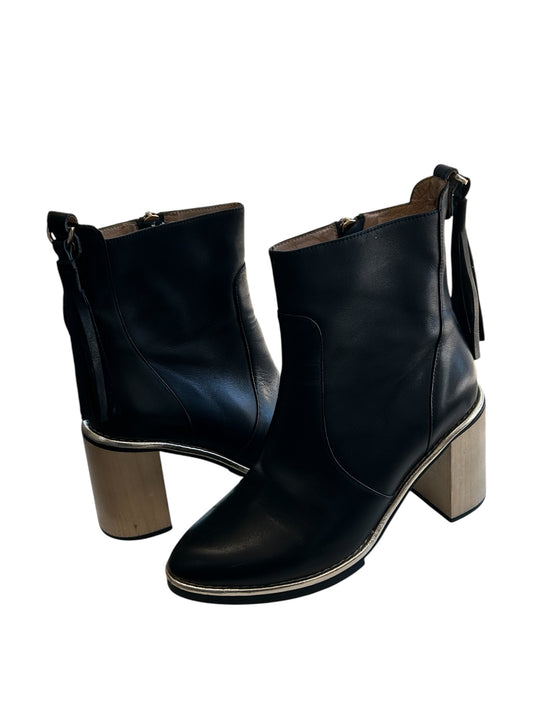 Tamara Short Boots