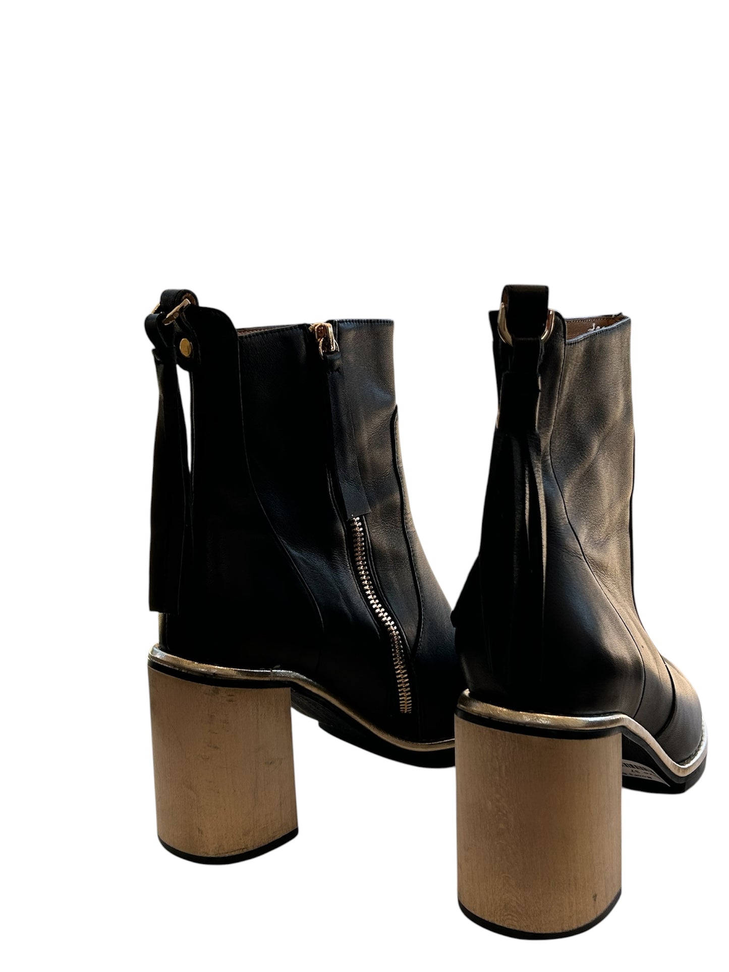 Tamara Short Boots