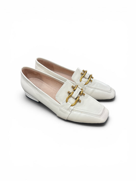 Tata Loafers