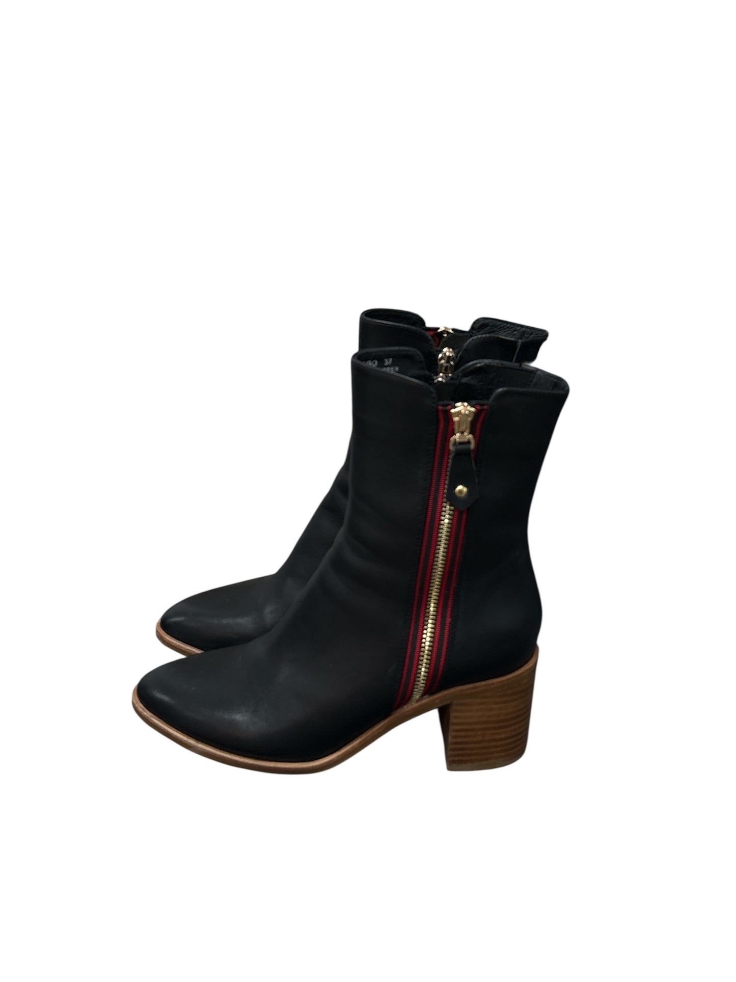 Boots Bresley