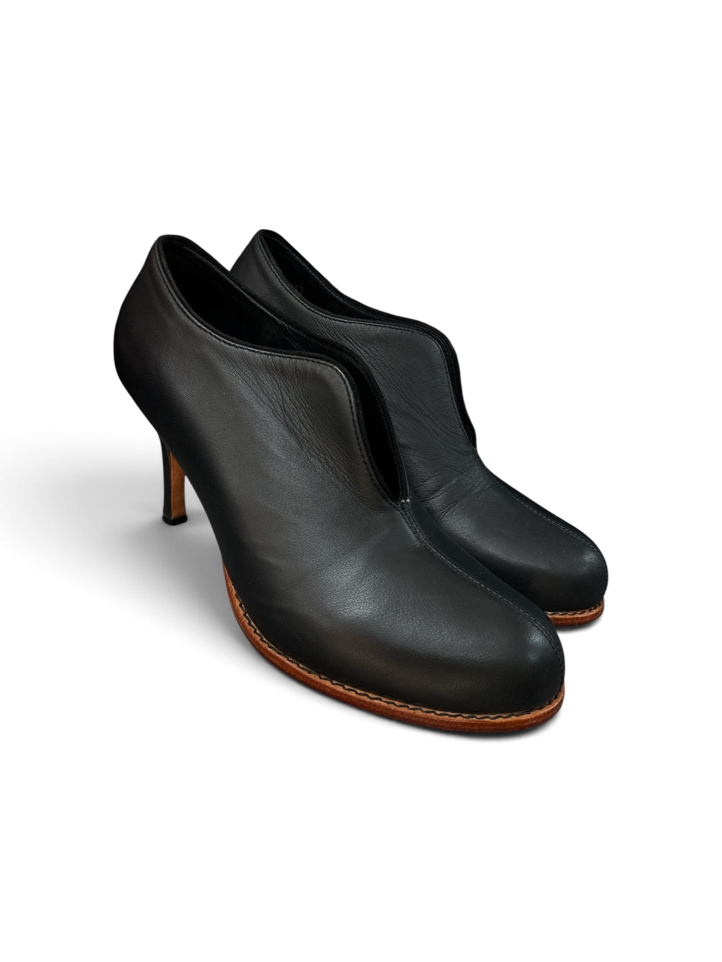 Mules Bettie Monroe