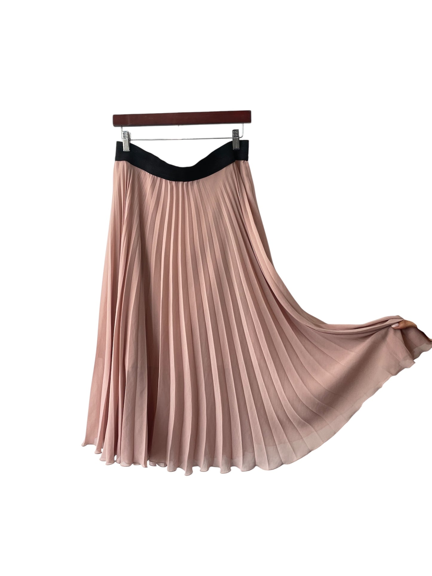 Repertoire pleated skirt