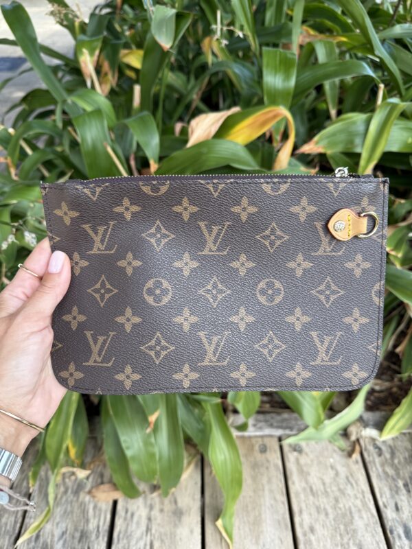 Monogram Beige Neverfull Pochette GM